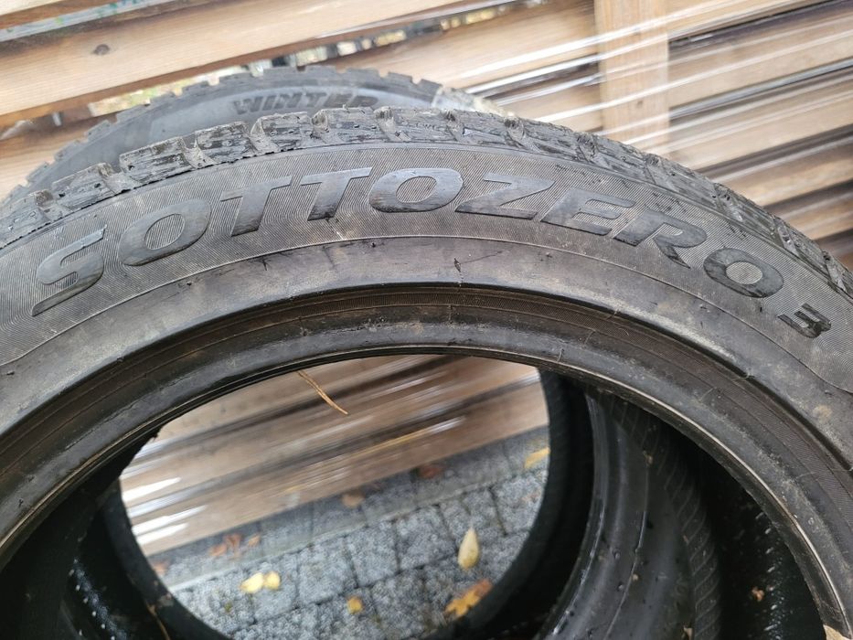 Pirelli Sottozero 3 225/50 R17 rok. prod. 2017