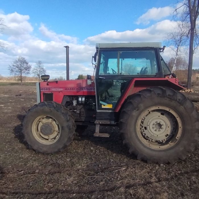 Massey Ferguson 2685