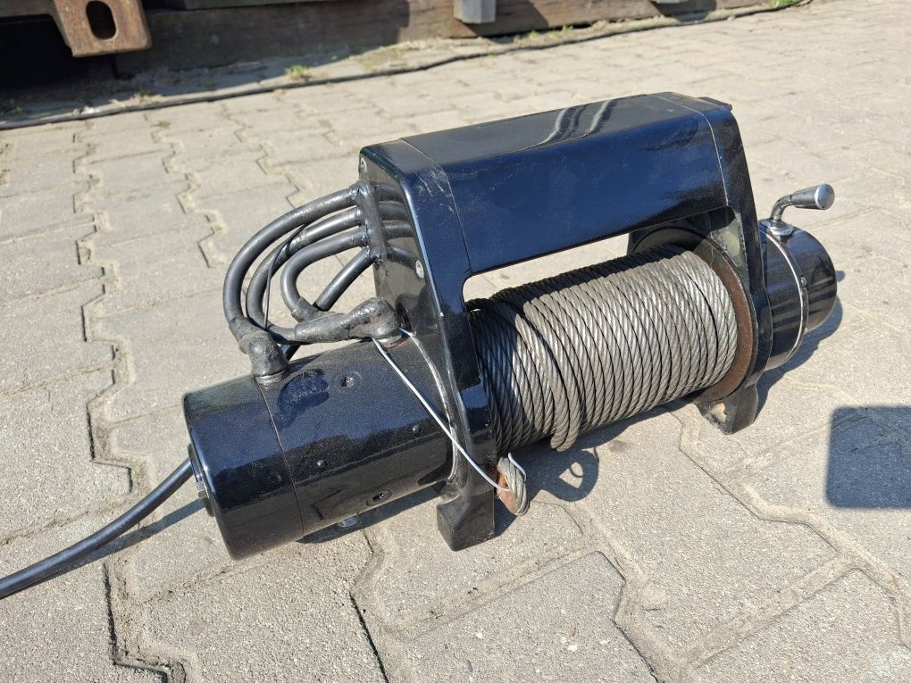 Wyciągarka WARN x8000i Honker
