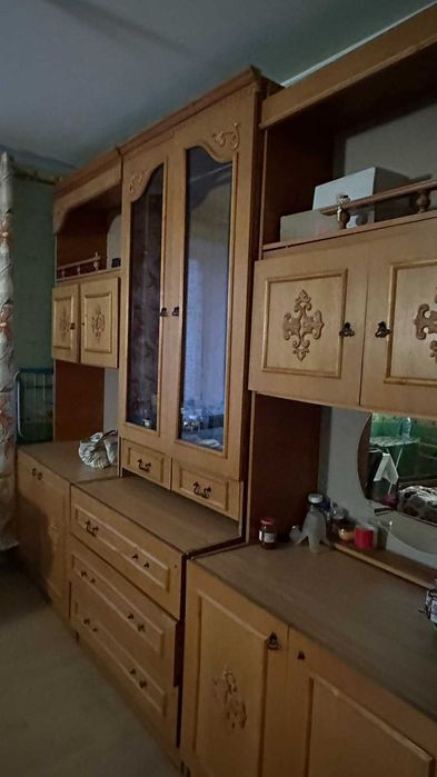 Оренда ізольованої кімнати в 3-ох кімн. квартирі по вул. Щурата