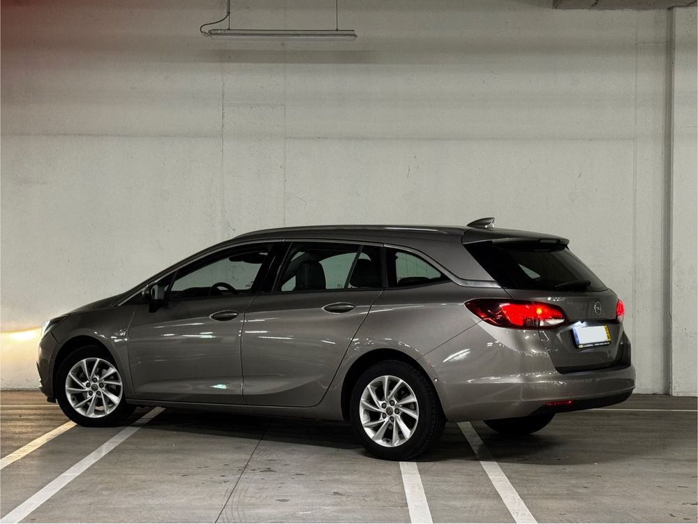 Opel astra 1.6 dyanamic sport
