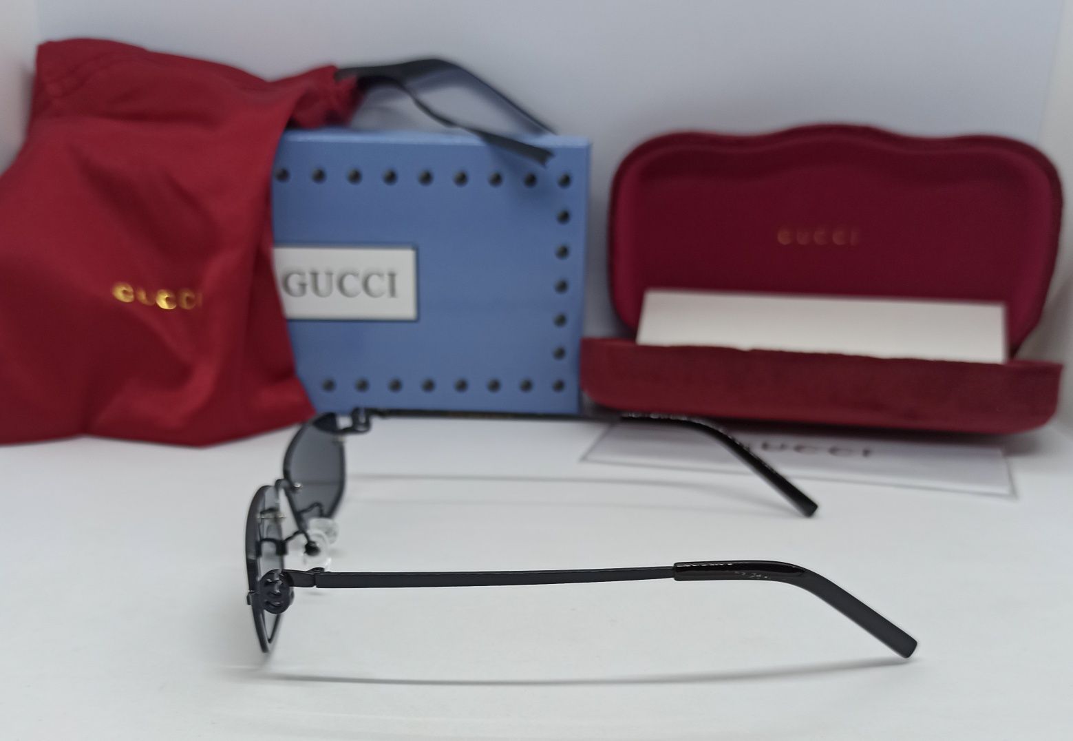 Gucci очки женские модные узкие черные в черной металлической оправе