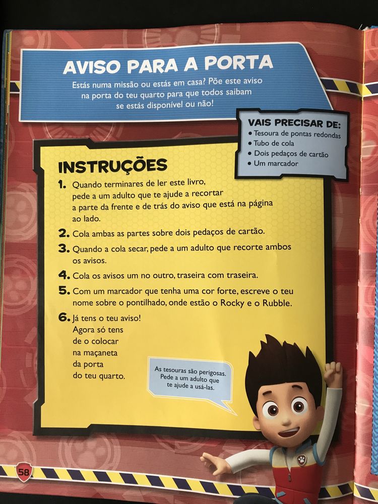 Livro Infantil da colecão Paw Patrol. Em muito bom estdo.