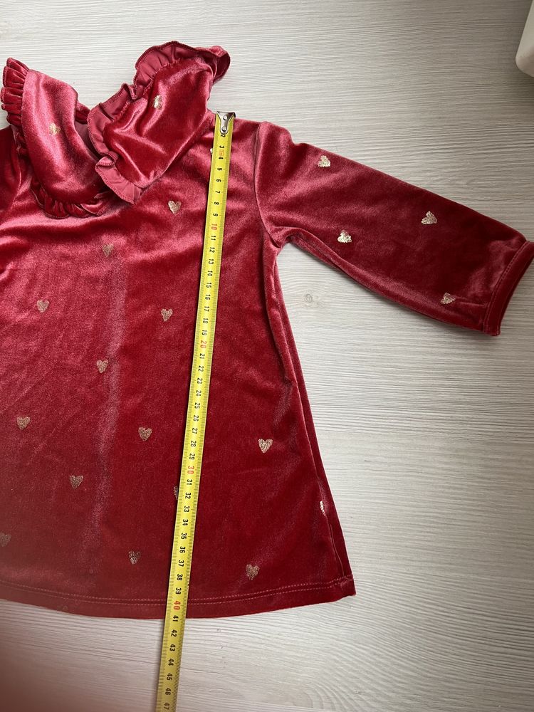 Сукня святкова велюрова  для дівчинки H&M  плаття