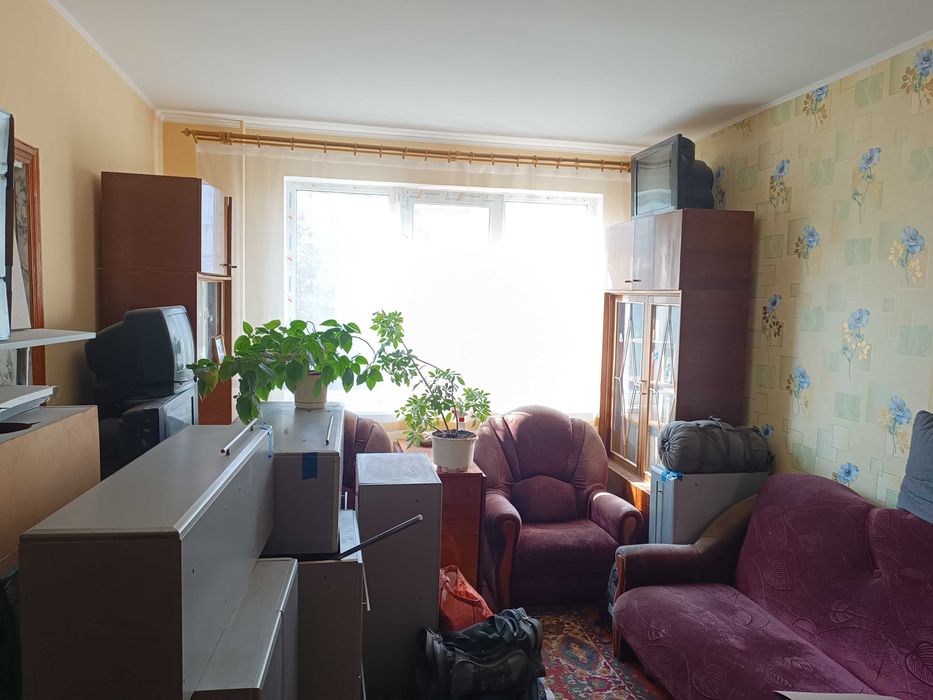 3  комн., ул. Золочевская, 30/1, Холодная гора, Залютино