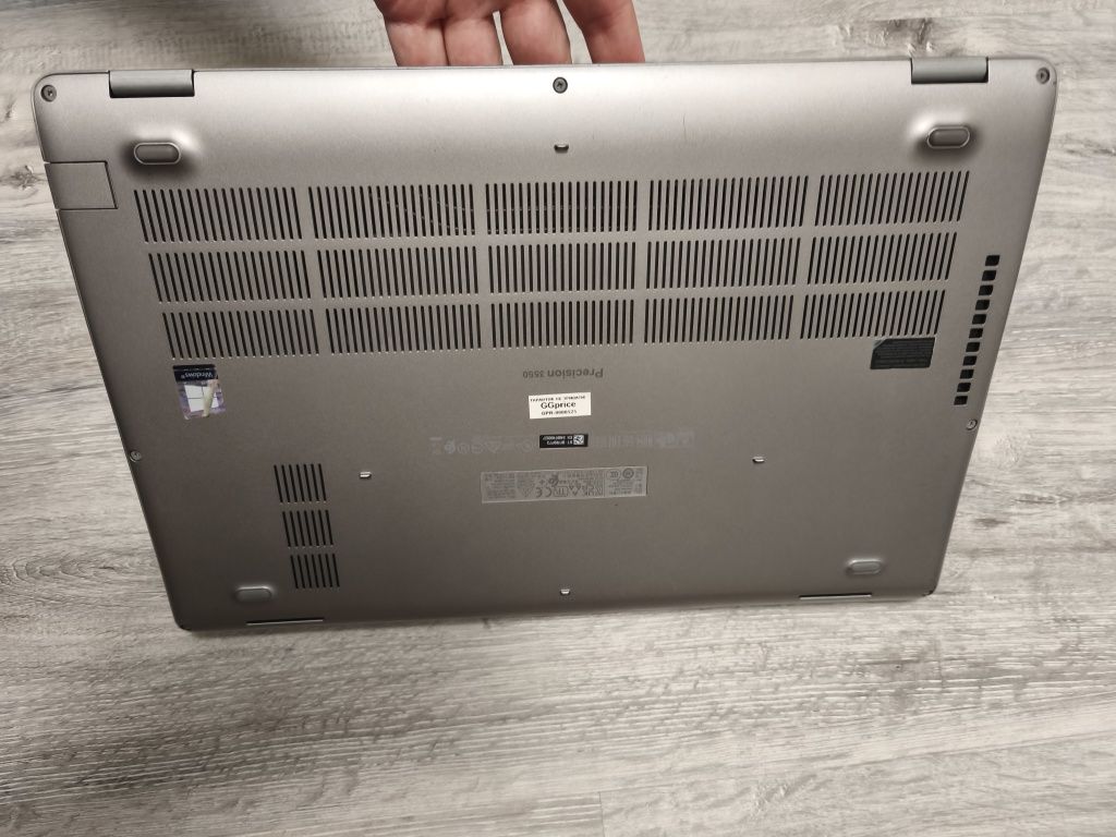Ігровий ноут 16/512/NVIDIA/GDDR5/SSD/FullHD IPS/Type-C/Core i5/для ігр