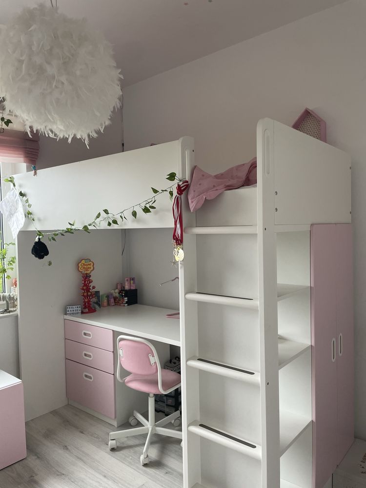 Łóżko piętrowe z szafą, biurkiem w zestawie (ikea)