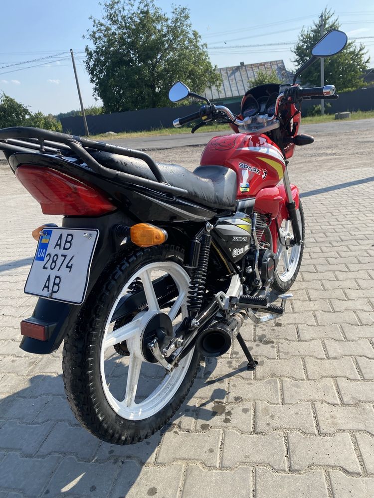Spark r-25i червоний
