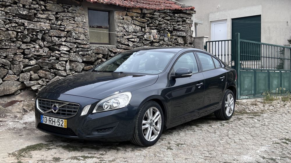Jantes Volvo originais 17” com pneus novos