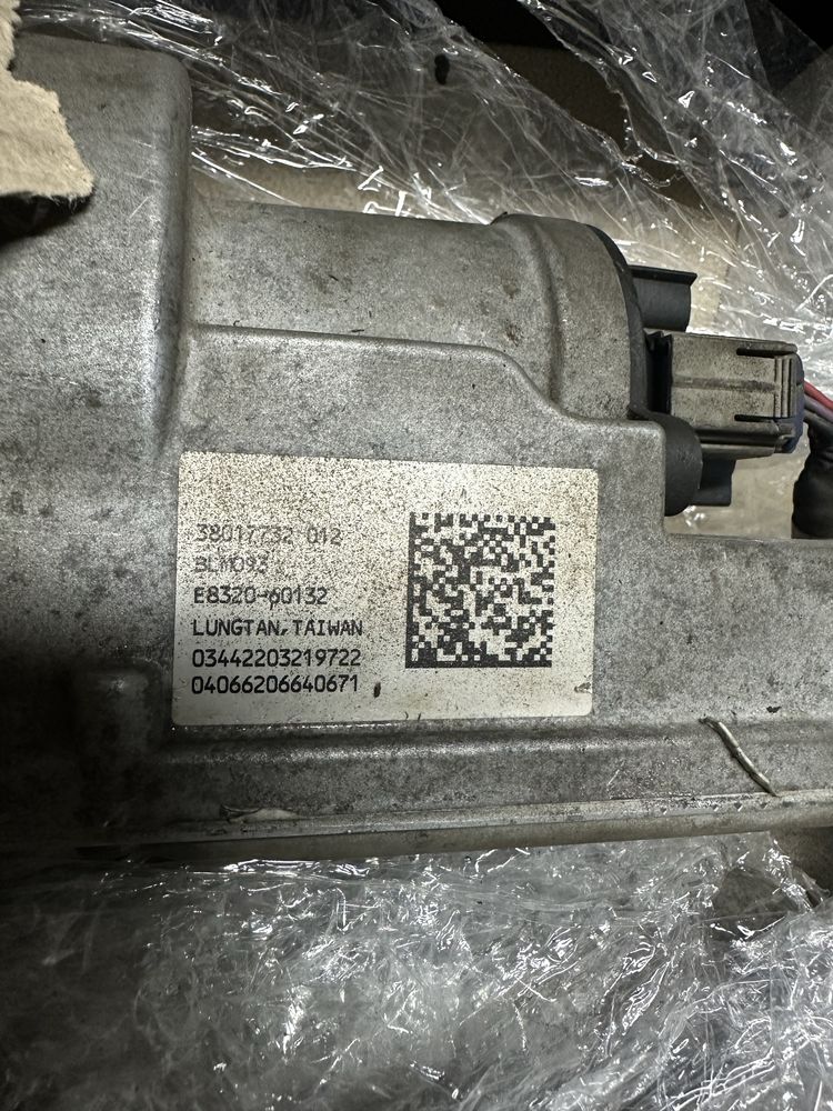 Рулевая рейка , кермова рейка P68417470AA Challenger Charger 300