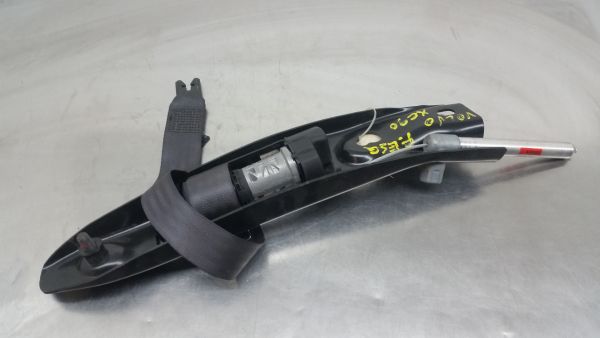 Pré-tensor cinto frente esquerdo VOLVO XC90 I