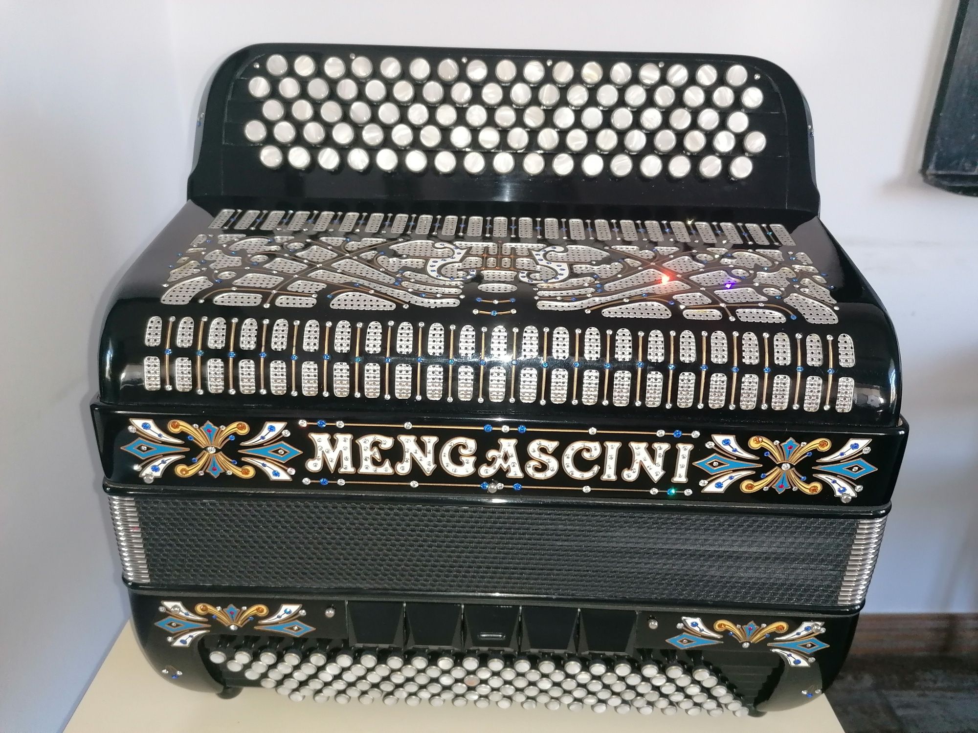 Acordeão mengascini