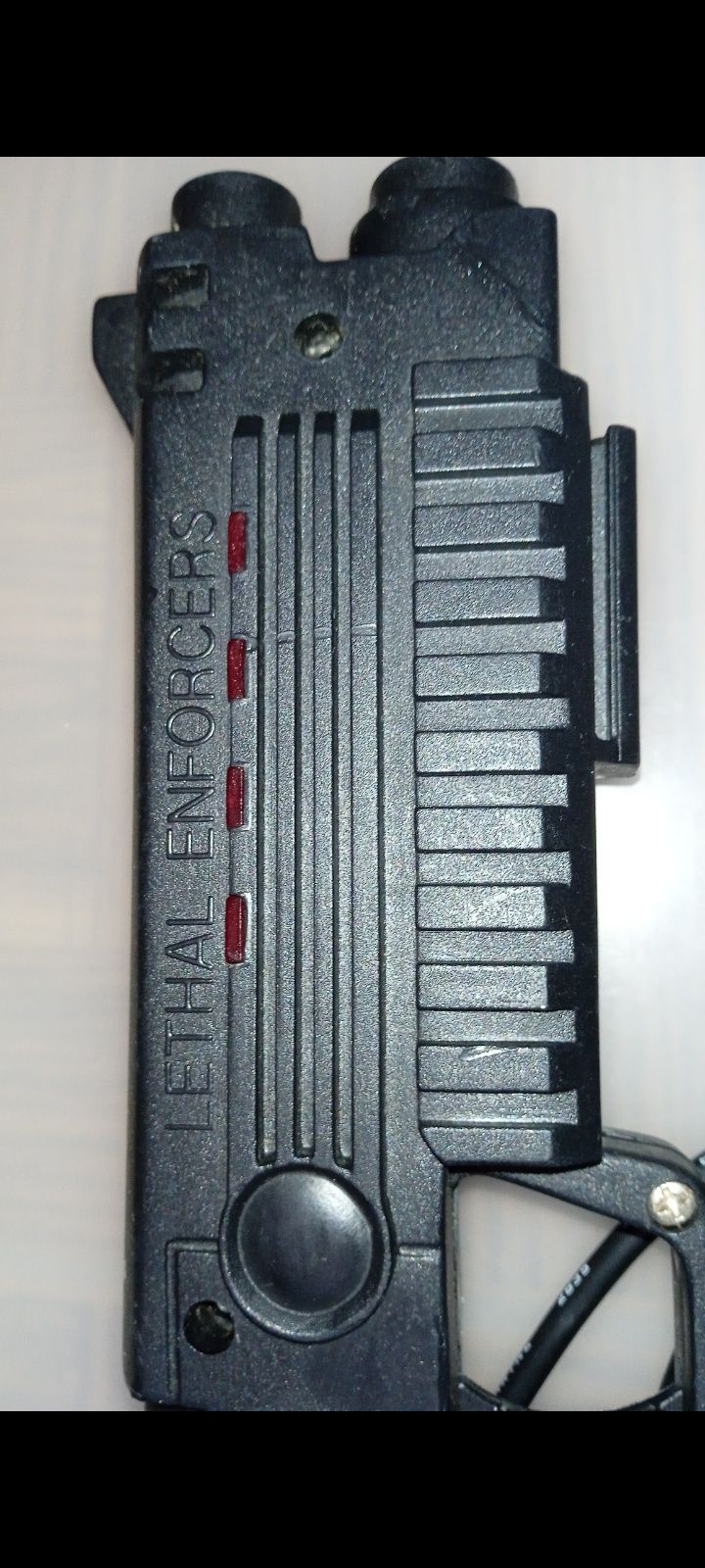 Vintage Console TV BOS 2800 + 2 Comandos + Pistola Lethal Enforcers