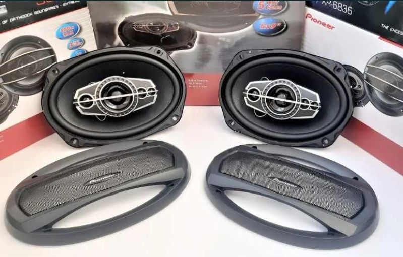 Динамики овалы Pioneer есть две пары авто колонки на заднюю полку авто
