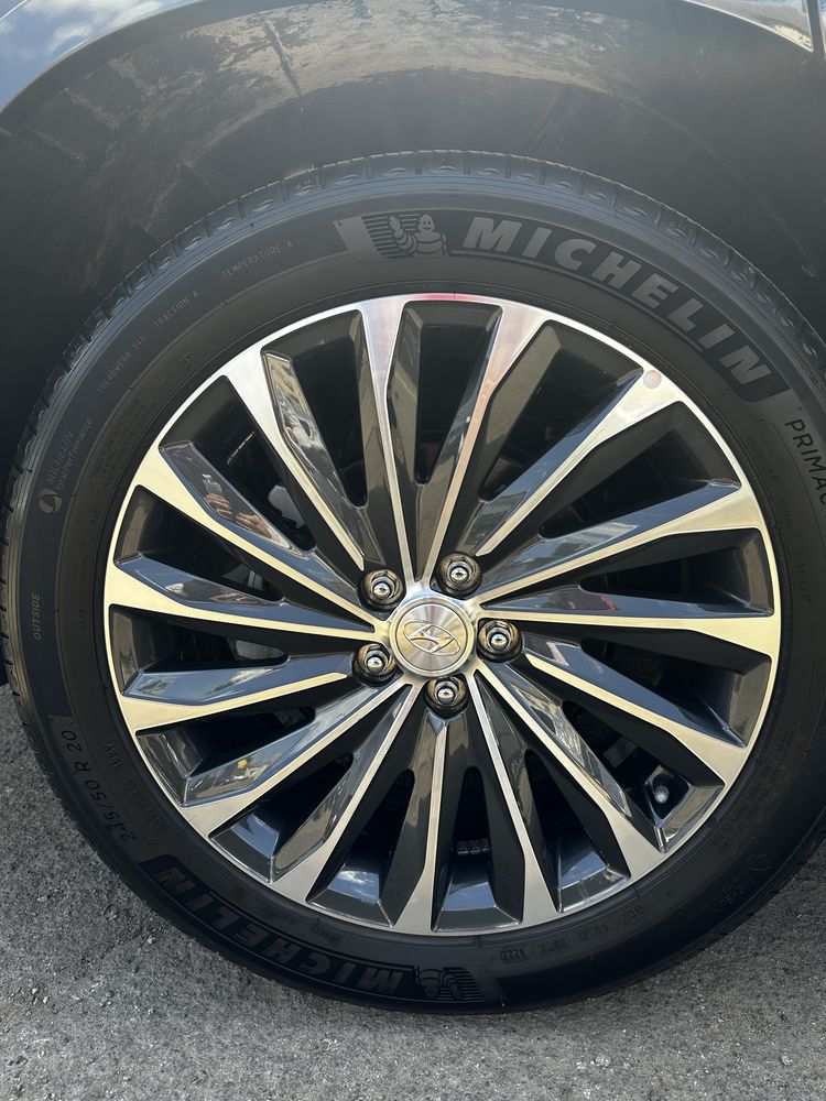 Hyundai Calligraphy 2022, 2.2 diesel. Euro 6.