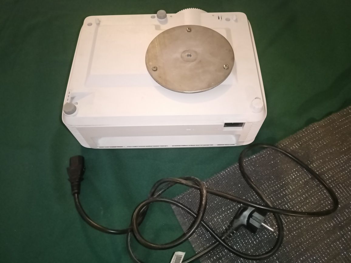 Optoma hd27e pilot