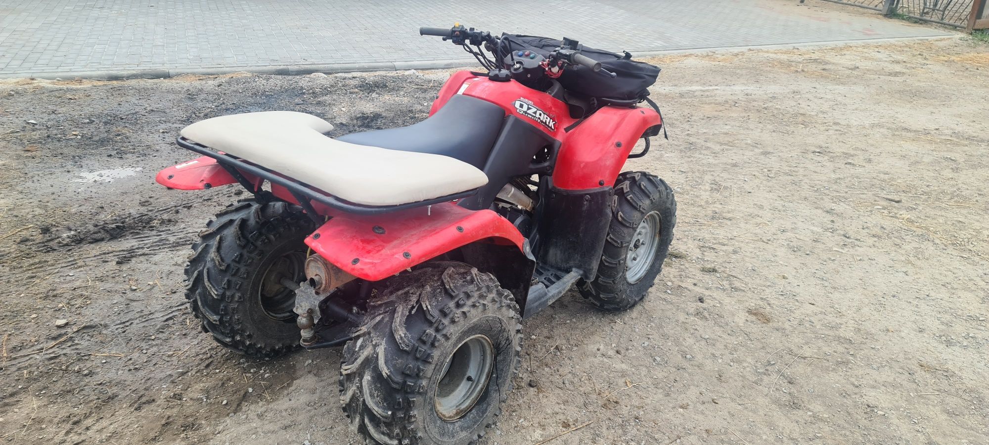 Quad suzuki 250 4t 2x4 w pełni sprawny