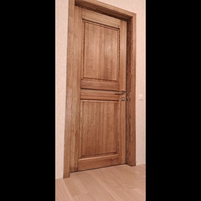 Міжкімнатні двері із дерева