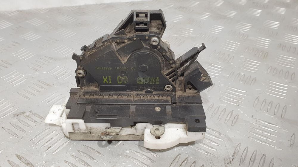 Замок двери передней правой  2S4AA21812FB  Mondeo 2000-2007 разборка