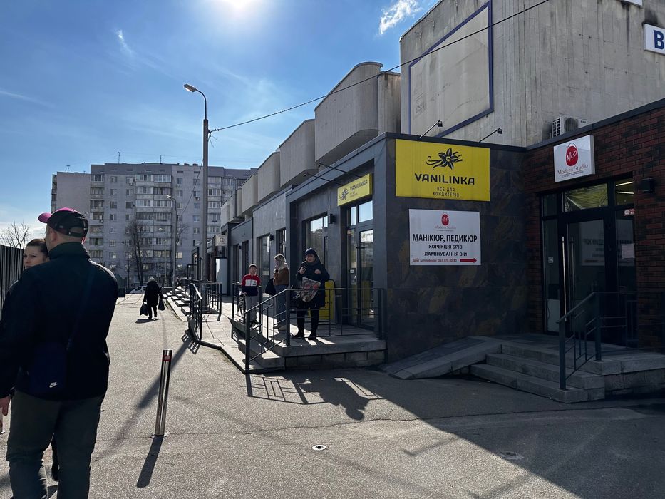 Продається приміщення з орендарем (майстерня манікюру ) 21,8м2