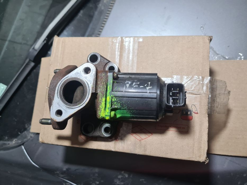 Клапан егр (єгр) Мазда 6