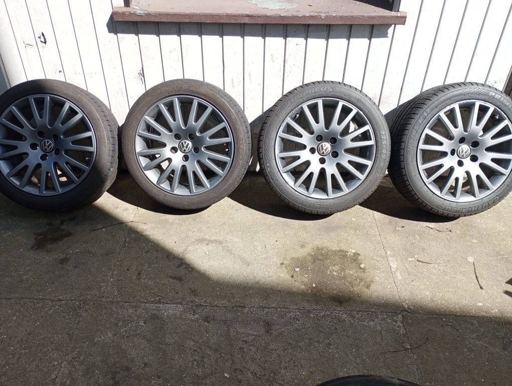 Opony 225/45 R17 z felgami