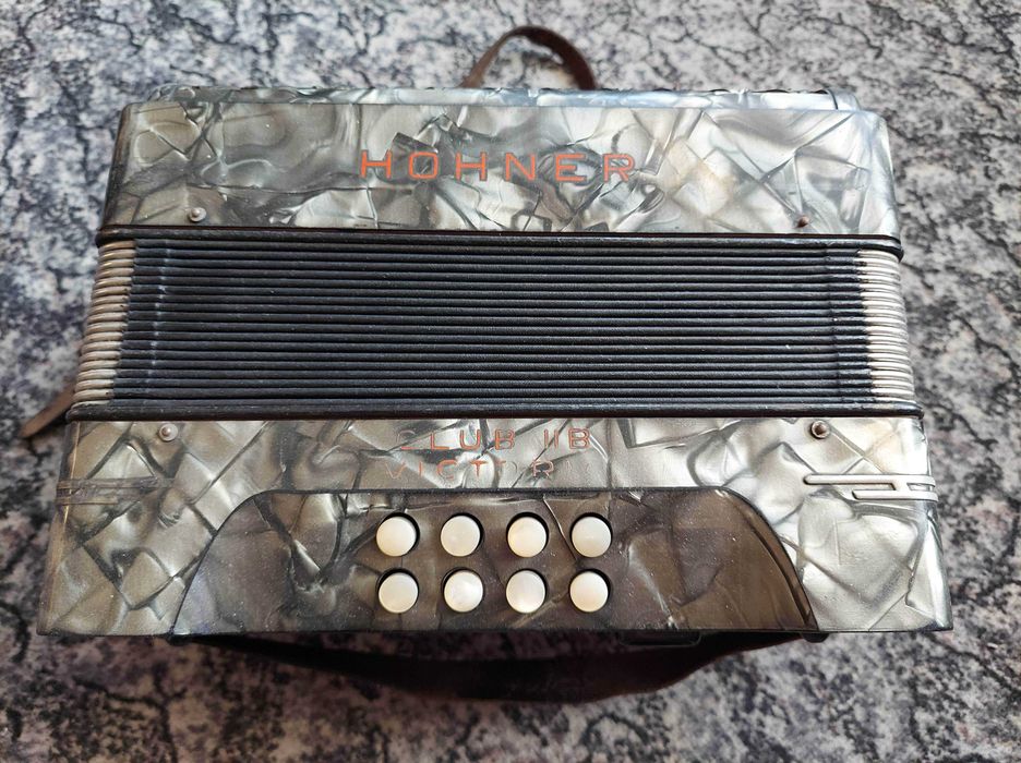 Akordeon guzikowy Hohner Club IIB Victoria, heligonka