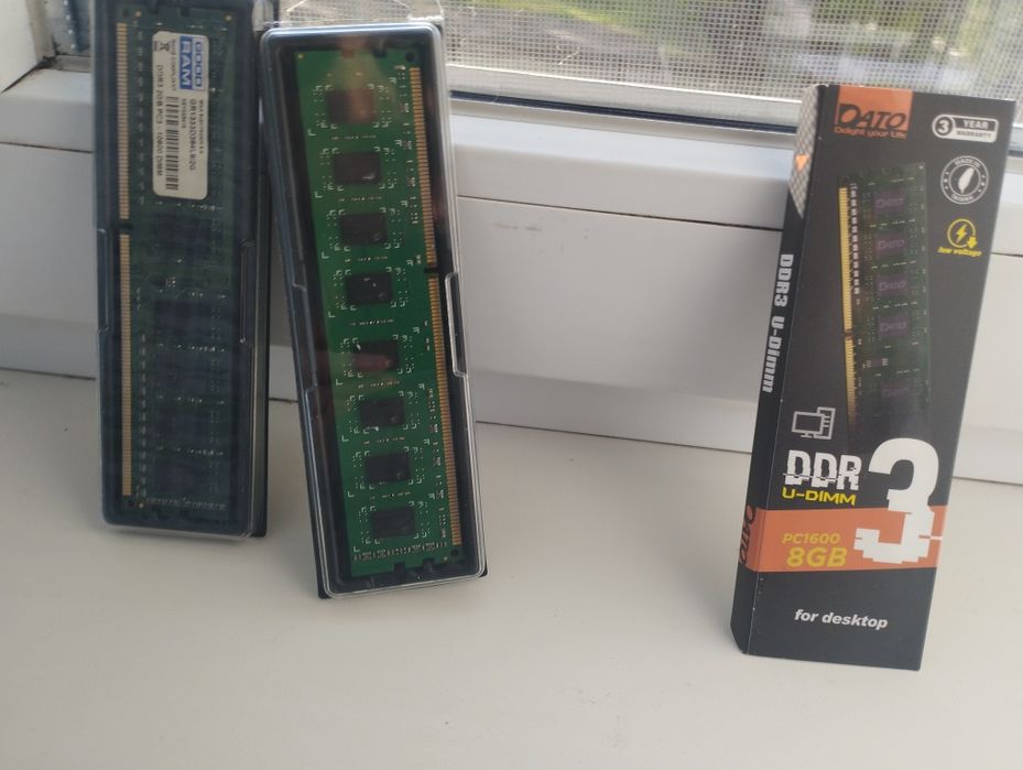 Продам ОЗУ DDR3 2 gb и 4 gb подробности в описании