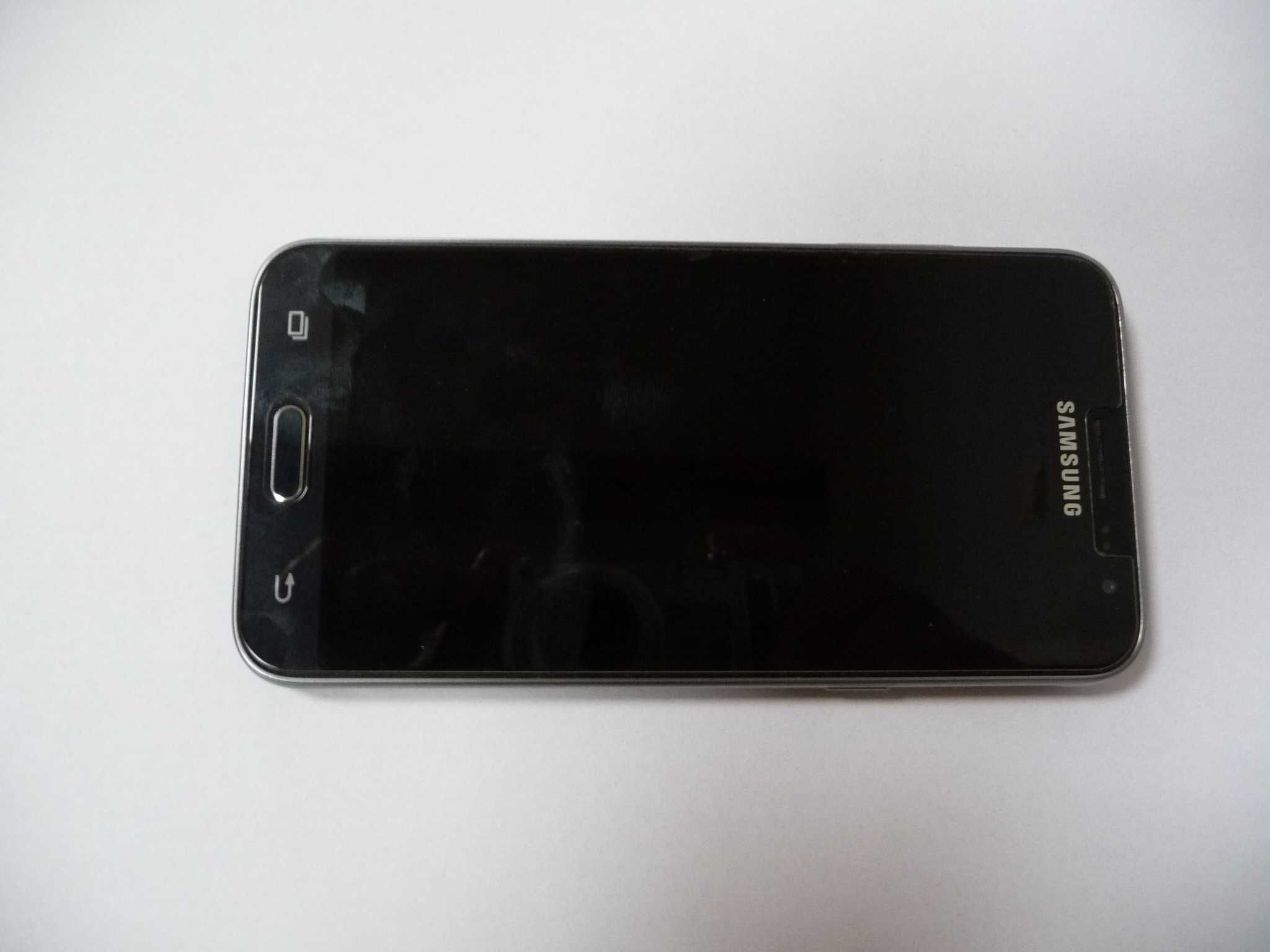 Samsung Galaxy J3 2016 czarny, 8GB, dual sim