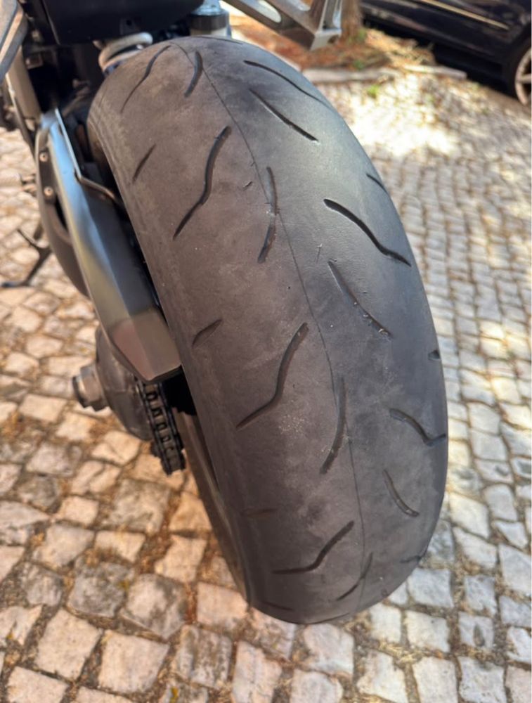Honda cb 1000r 2008