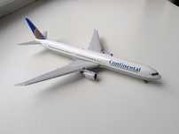 Модель літака, модель самолета Boeing 767-400, Continental, 1:400