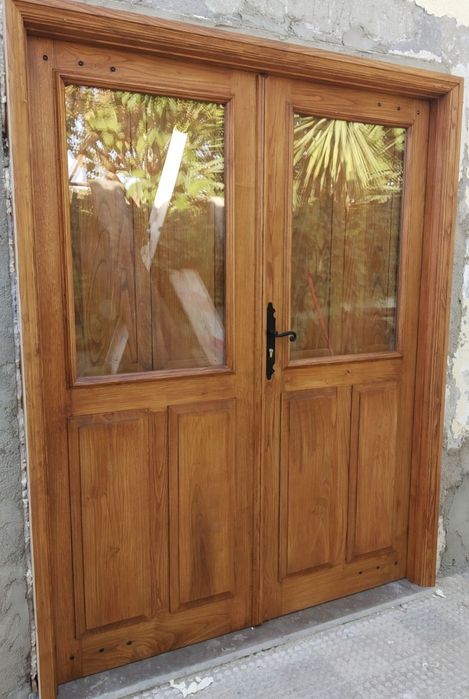 Portas rústicas maciças Fabrico e Restauro