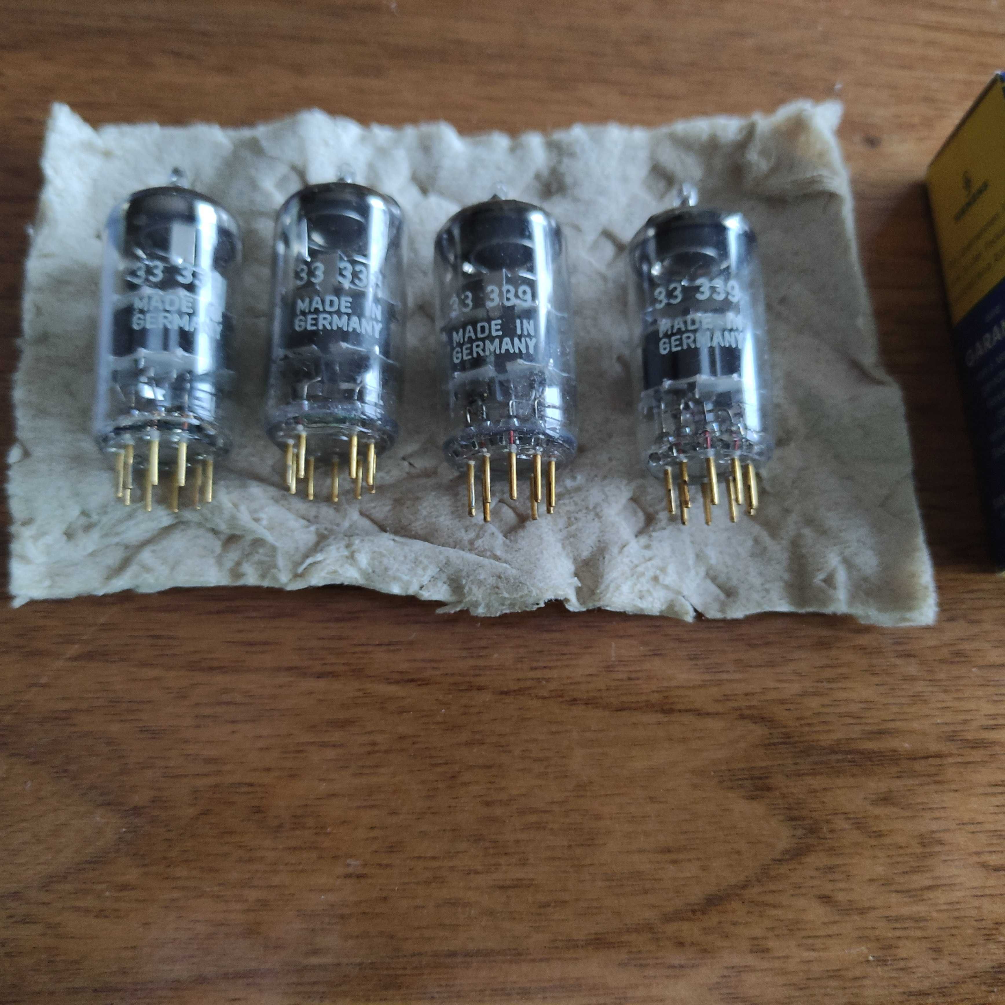 Lampy elektronowe Siemens Halske E88CC NOS lata 60 te nowe 2 sztuki