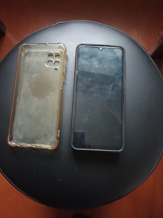 Продам телефон самсунг м 32