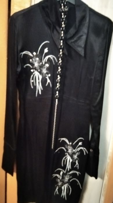 Продам Платья женское