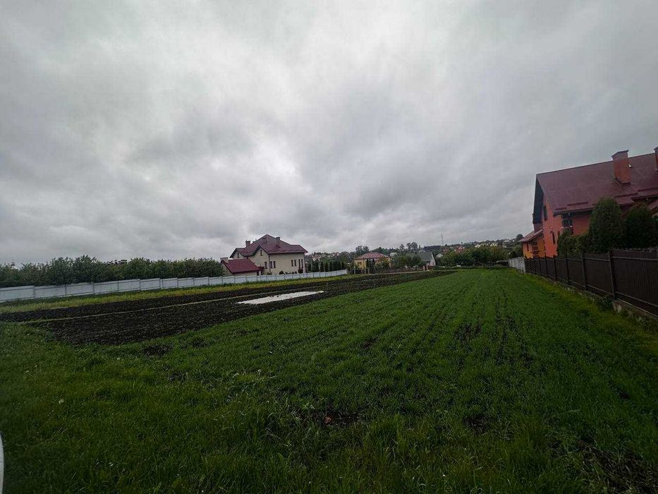 Продаж землі Зубра Лесі Українки 20соток