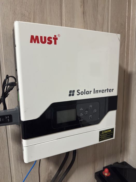 Must 3,2 + 2 шт Акб 100Ah