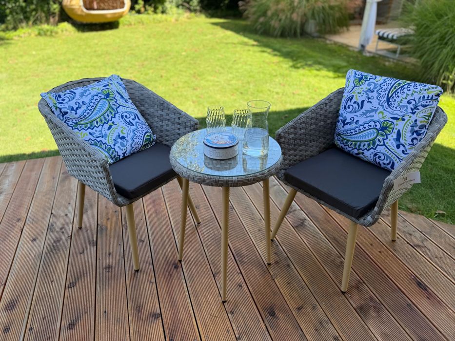 zestaw z technorattanu na balkon 2+1 szary mix