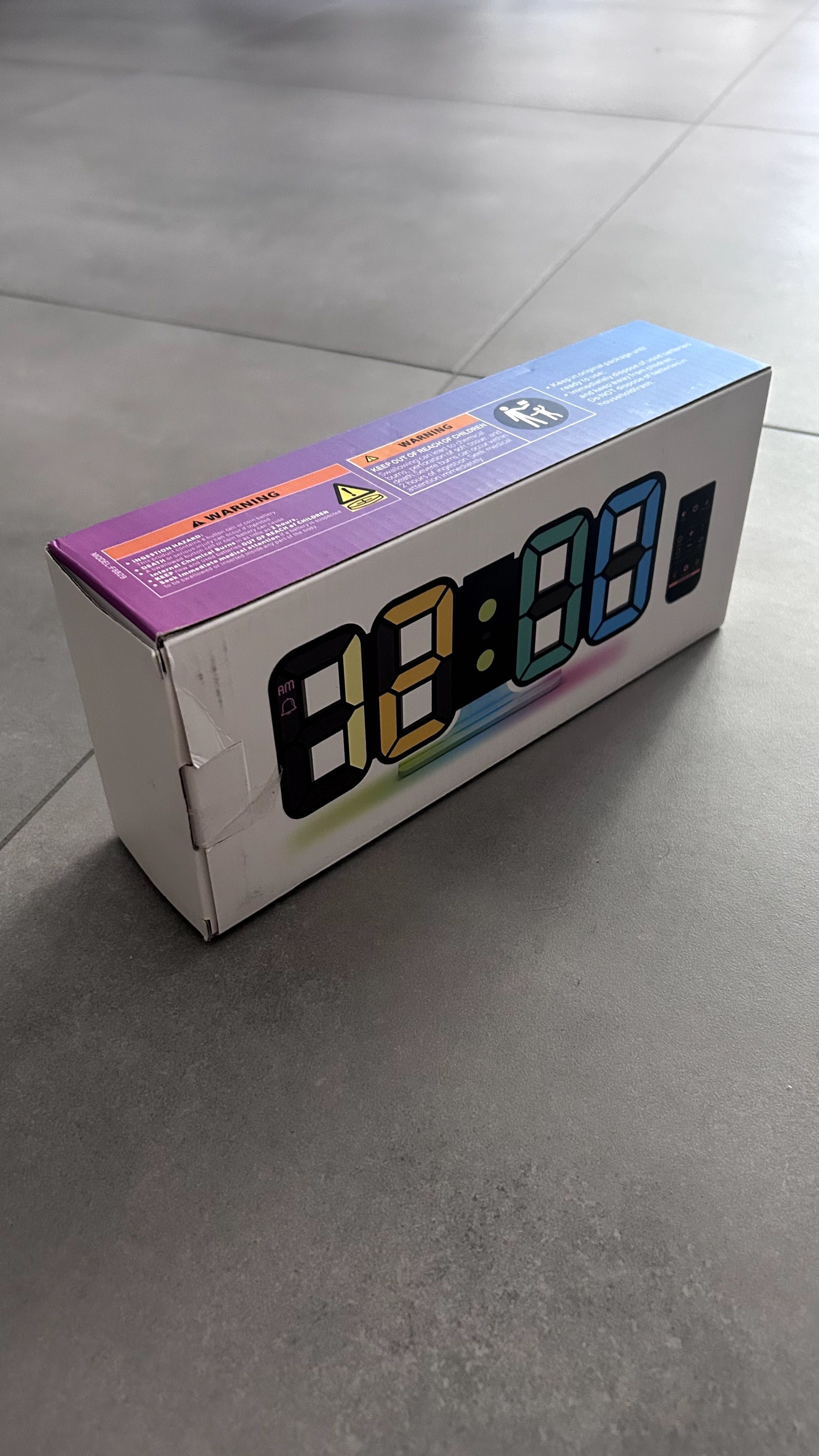 Cyfrowy budzik LED 3D z pilotem