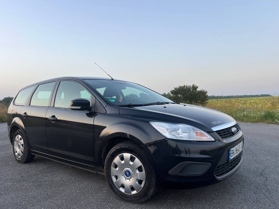 Продам Форд фокус 2010