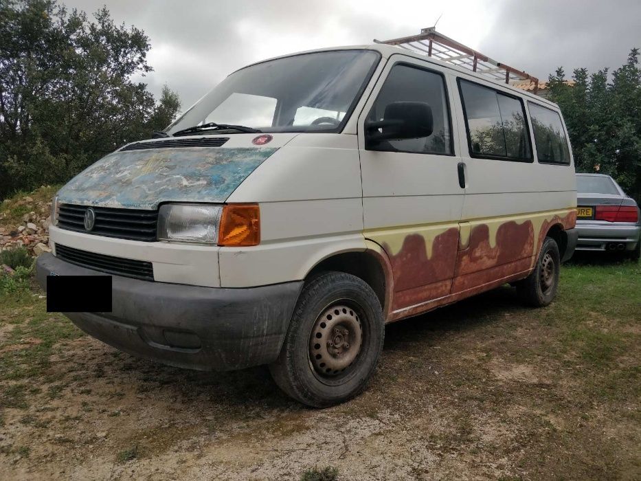 VW Transporter T4 2.4d 1996, VW Transporter 1.9d 1990 Para Peças