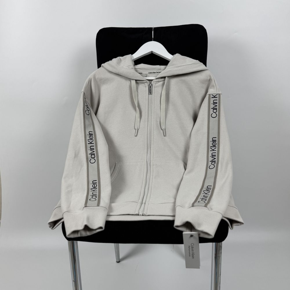 Костюм Calvin Klein оригінал кофта штани розмір М