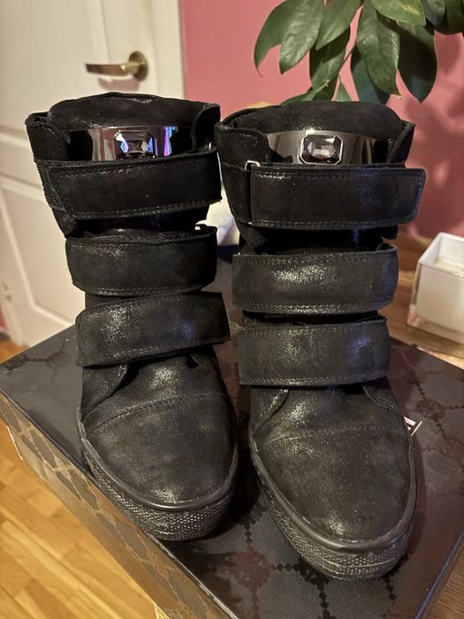 Botki na koturnie ze skory Marshall 36