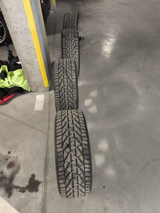 Felgi BMW styling 394 5x120 z oponami 225/45R17