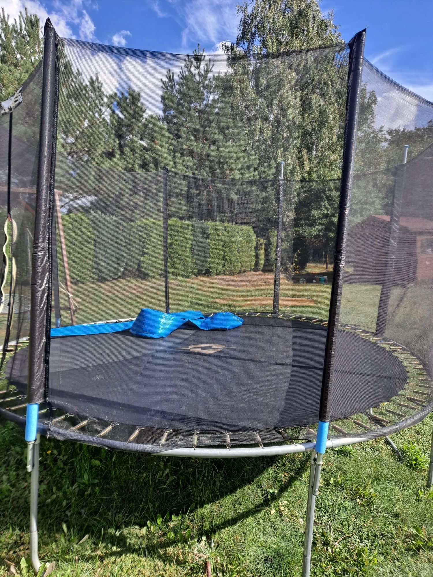 Trampolina uzuwana