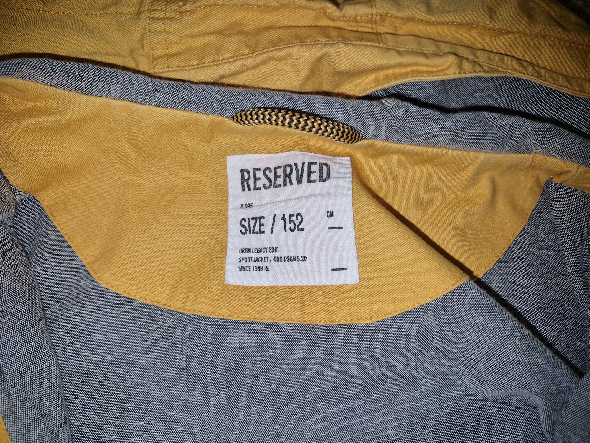 Куртка ветровка reserved р. 152 см