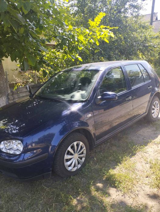 Продам гольф 4 2002 року