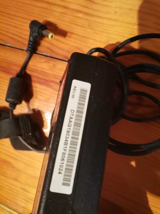 Adaptador Carregador SADP-65KB D AC