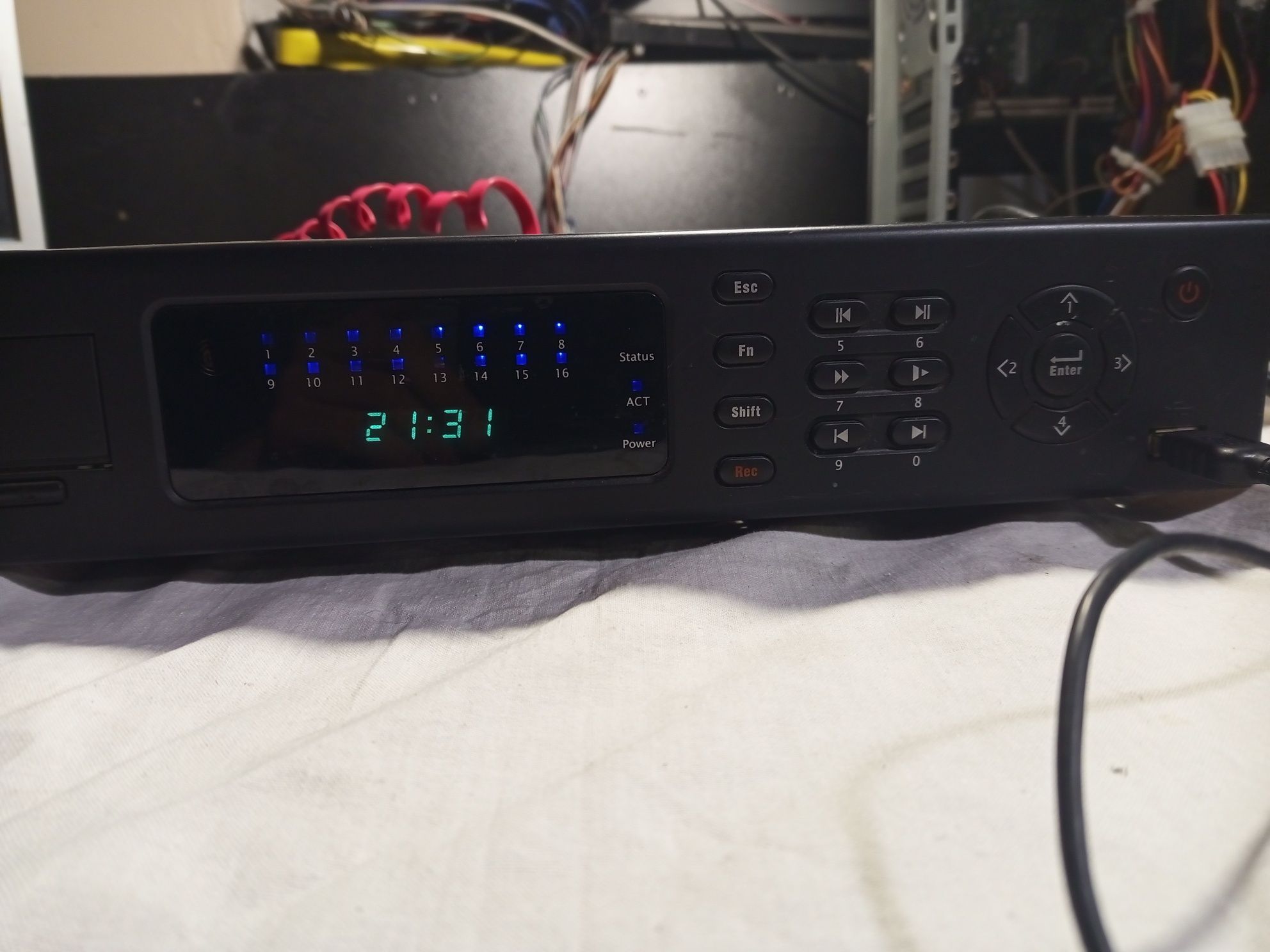 Відеорегістратор Dahua dh-DVR1604LE