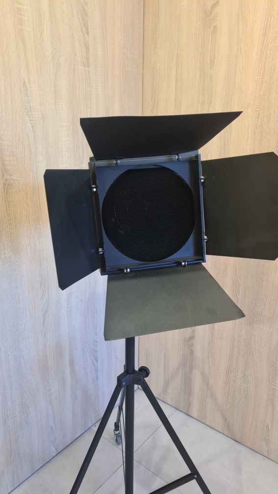 Lampa studyjna błyskowa MARKO FLASH APUS DIGI 350